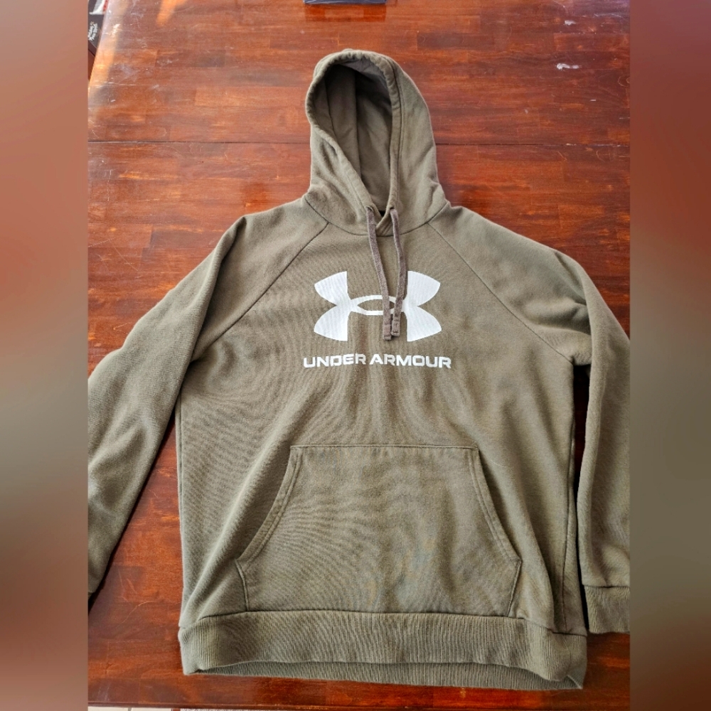 Under Armour Men's Green Hoodie